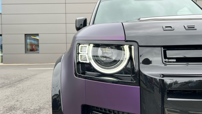 Land Rover Defender 3.0 D350 X-Dynamic SE 110 5dr Auto Diesel Estate